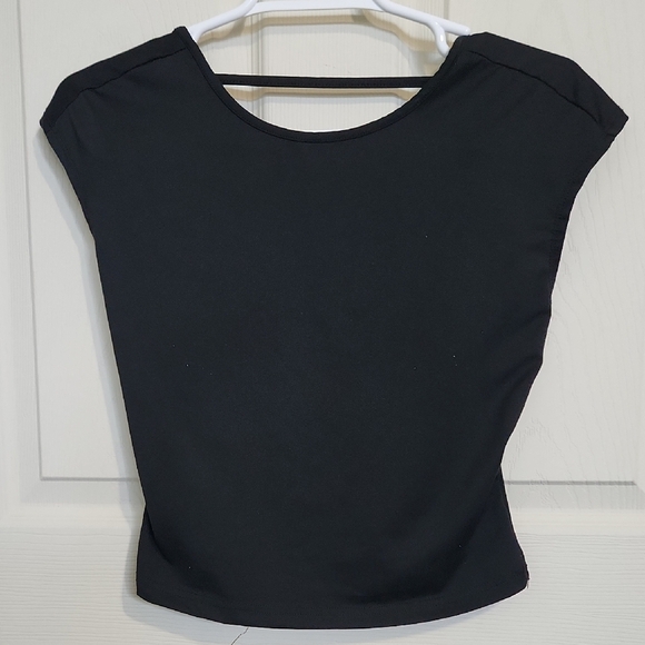 Elegant Black Women's Muscle Tee - Picture 1 of 2
